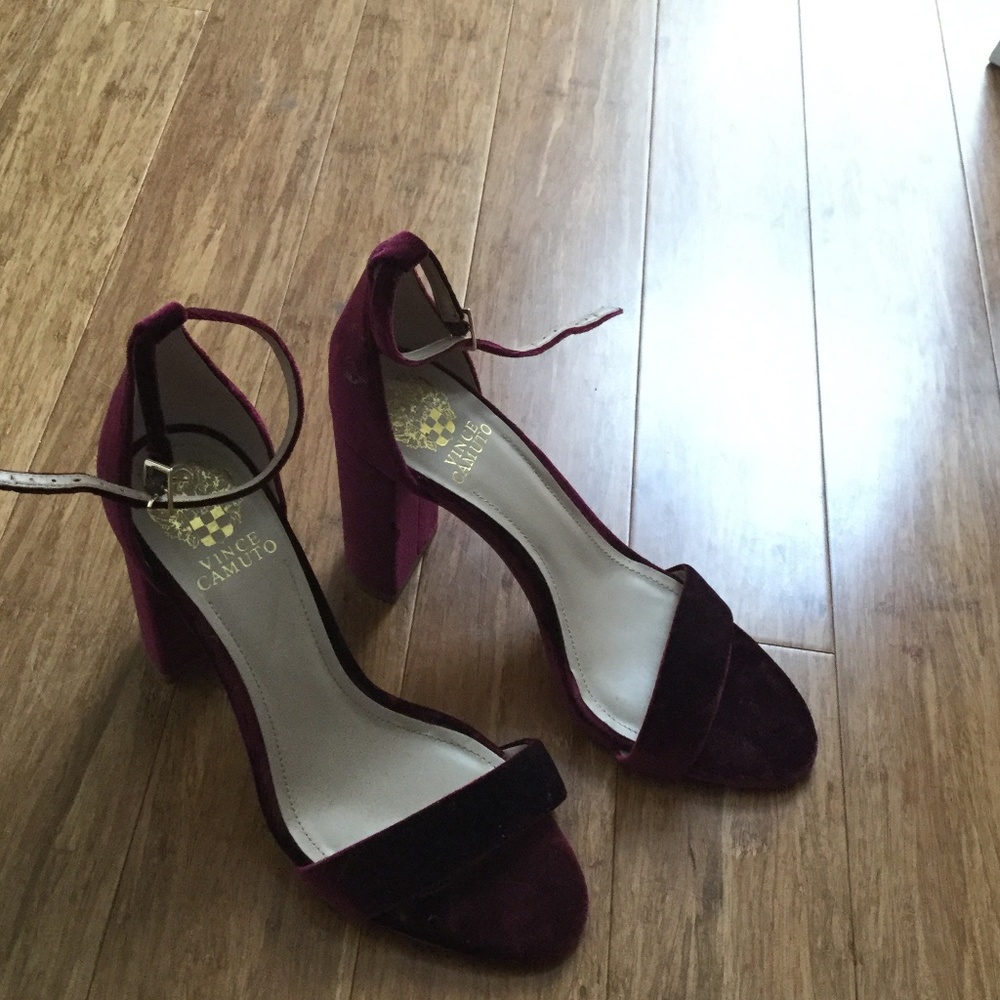 Vince Camuto